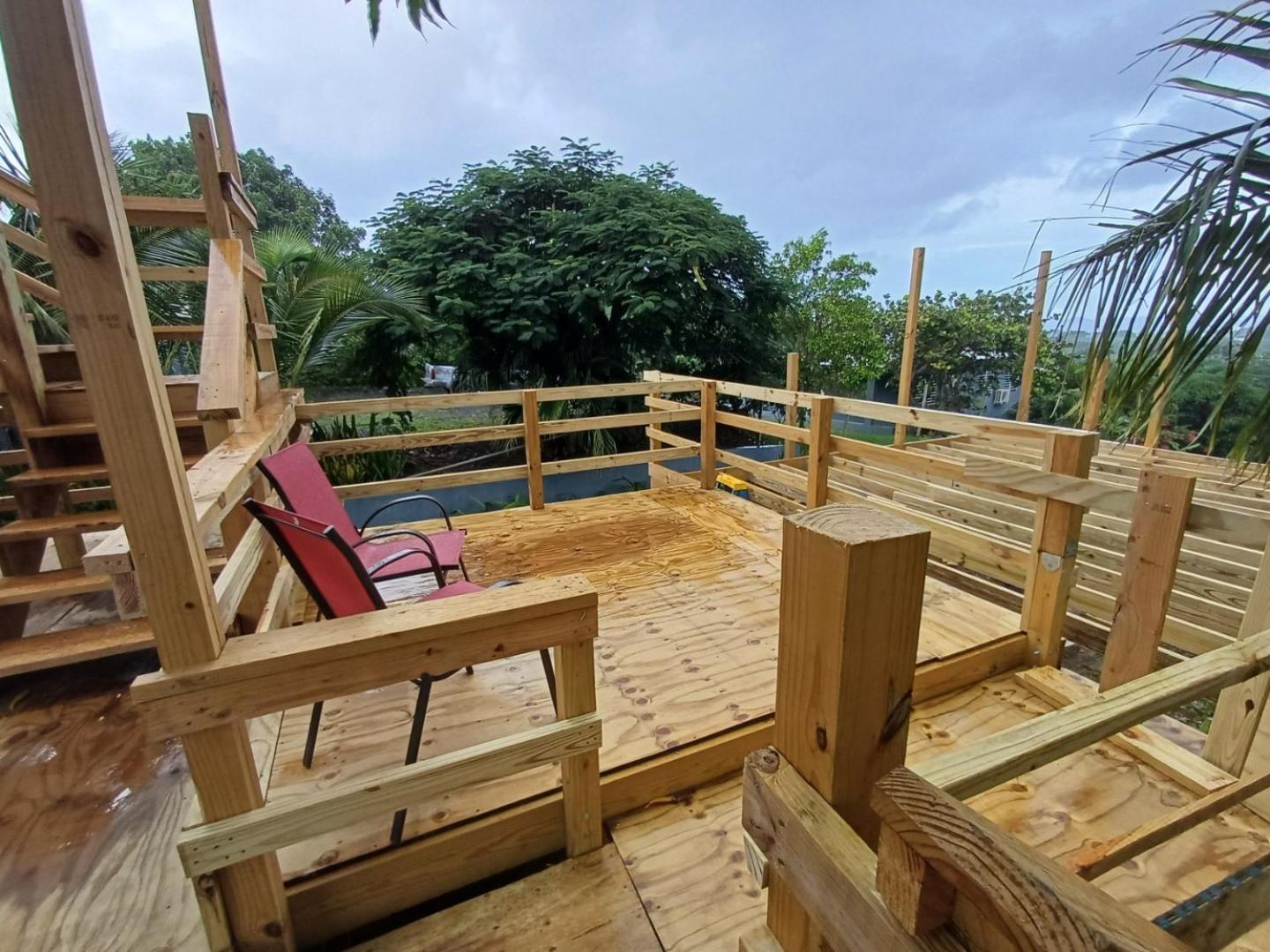 Rooster Run Glamping Camping Has Rooftop And Off The Ground Glamping Experience For 1 To 16 In A Single Tent And Views Of The Rain Forrest And To Culebra Across The Atlantic Ocean W Tents, Linens, Deluxe Air Beds, Warm Shower And More At A Great Pric Vieques Extérieur photo