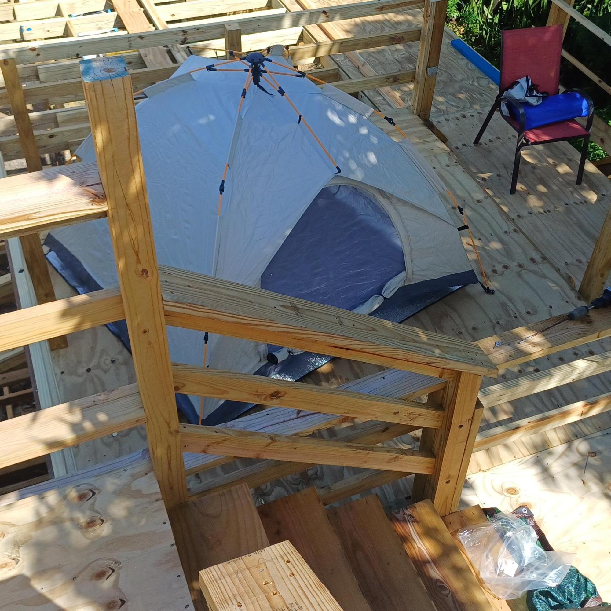 Rooster Run Glamping Camping Has Rooftop And Off The Ground Glamping Experience For 1 To 16 In A Single Tent And Views Of The Rain Forrest And To Culebra Across The Atlantic Ocean W Tents, Linens, Deluxe Air Beds, Warm Shower And More At A Great Pric Vieques Extérieur photo